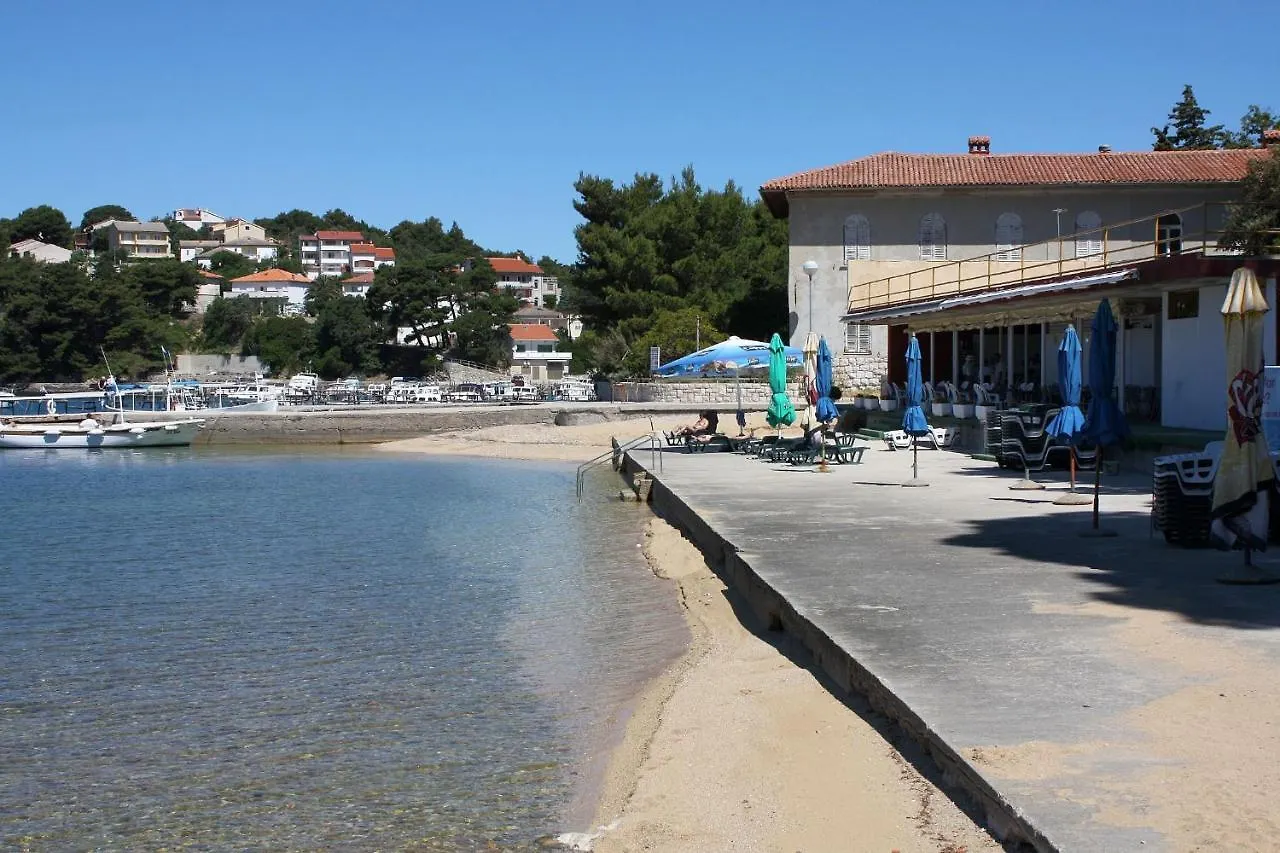 Apartment Studio Palit 3195F Croatia
